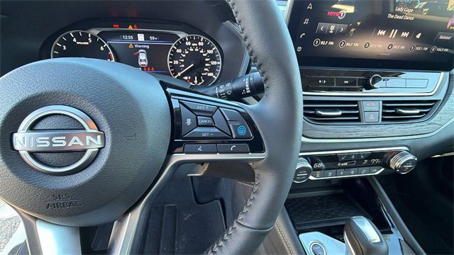 Used 2025 Nissan Altima 2.5 SL image 28