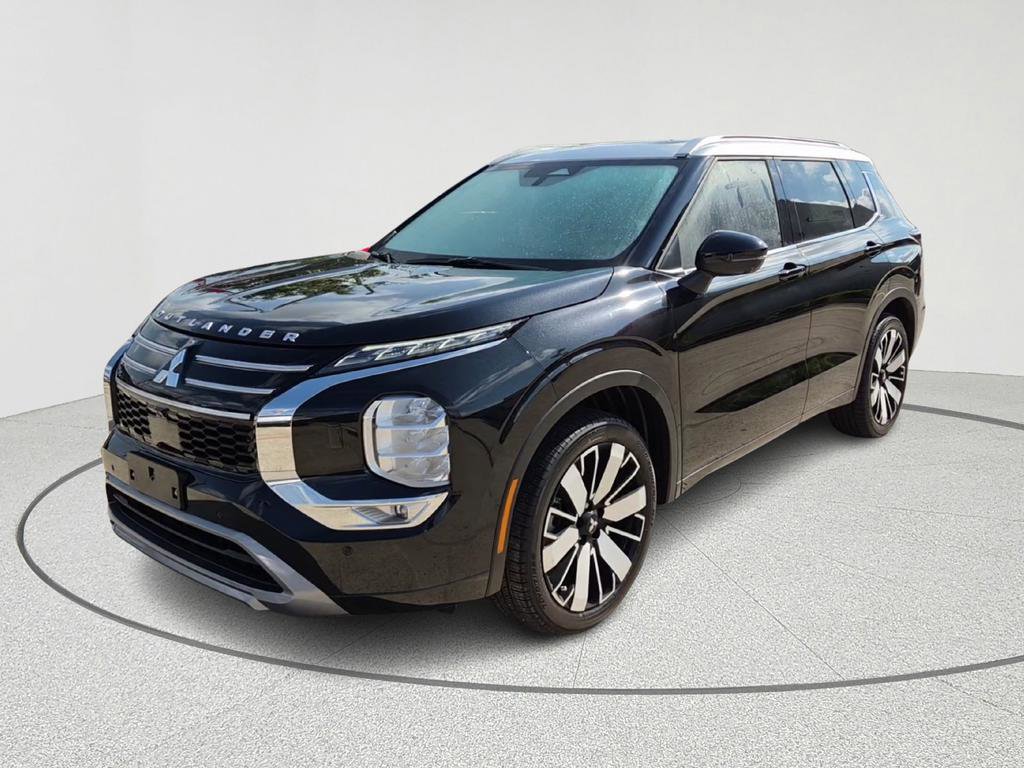 New 2025 Mitsubishi Outlander SEL image 1