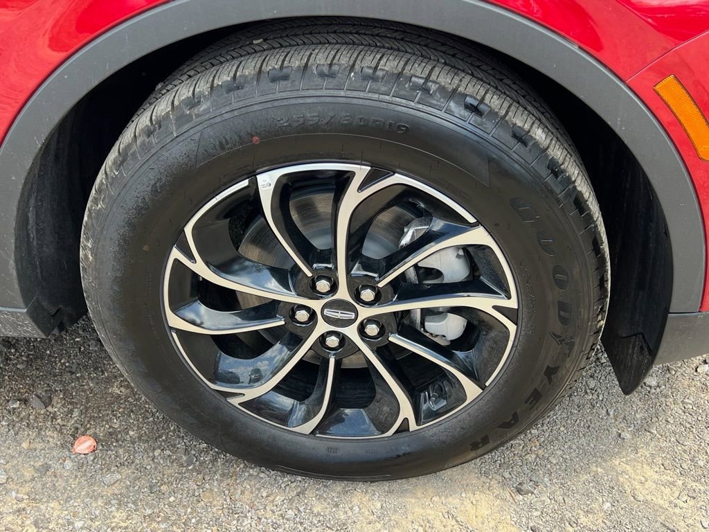 New 2026 Lincoln Nautilus Premier AWD/4WD image 5