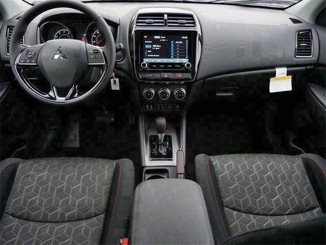 New 2025 Mitsubishi Outlander Sport LE image 7