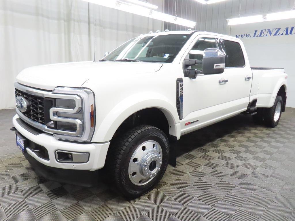 Used 2025 Ford F450 Platinum w/ Platinum Plus Package AWD/4WD image 7