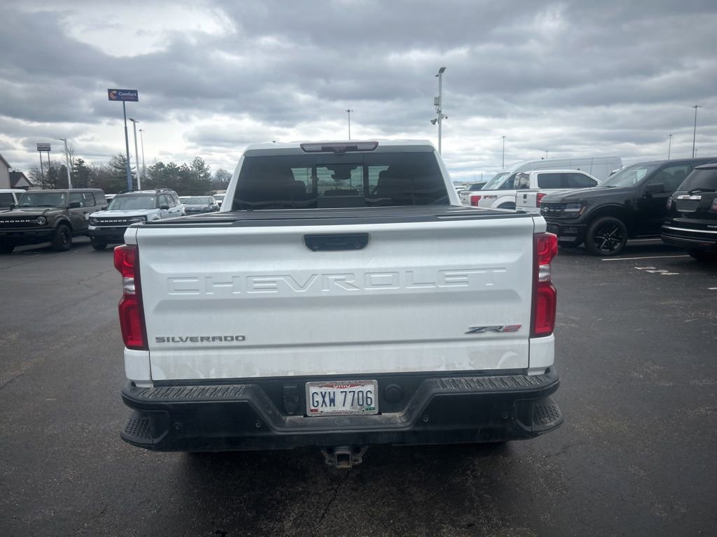 Used 2022 Chevrolet Silverado 1500 ZR2 w/ Technology Package image 30