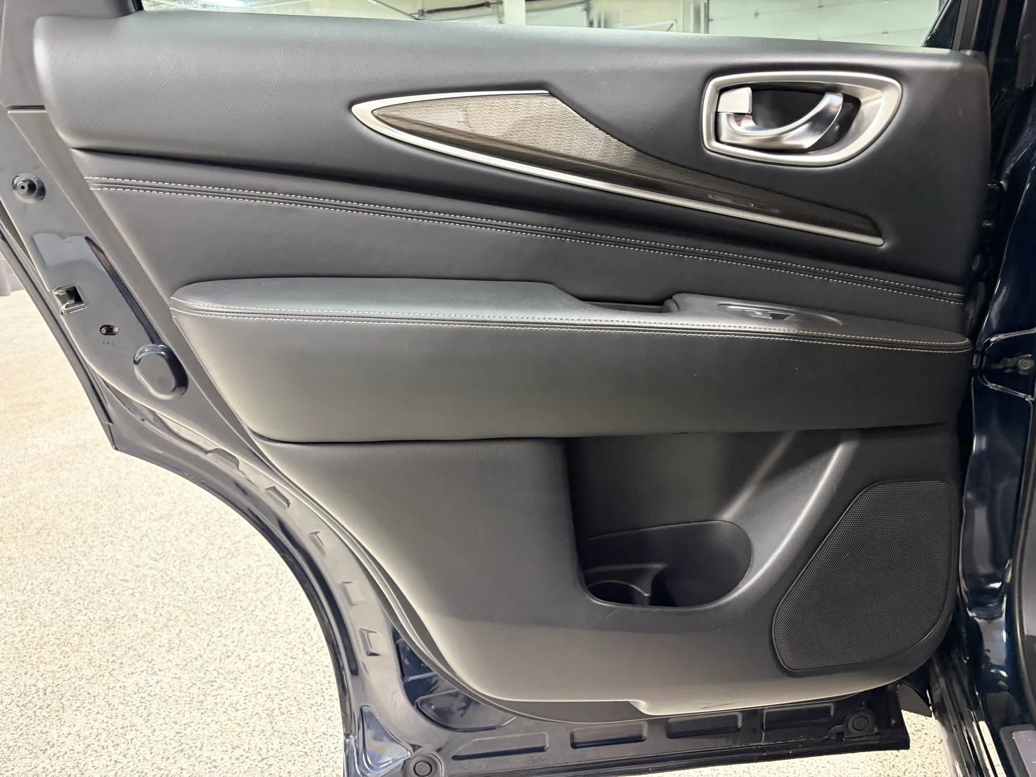 Used 2019 INFINITI QX60 Pure image 20