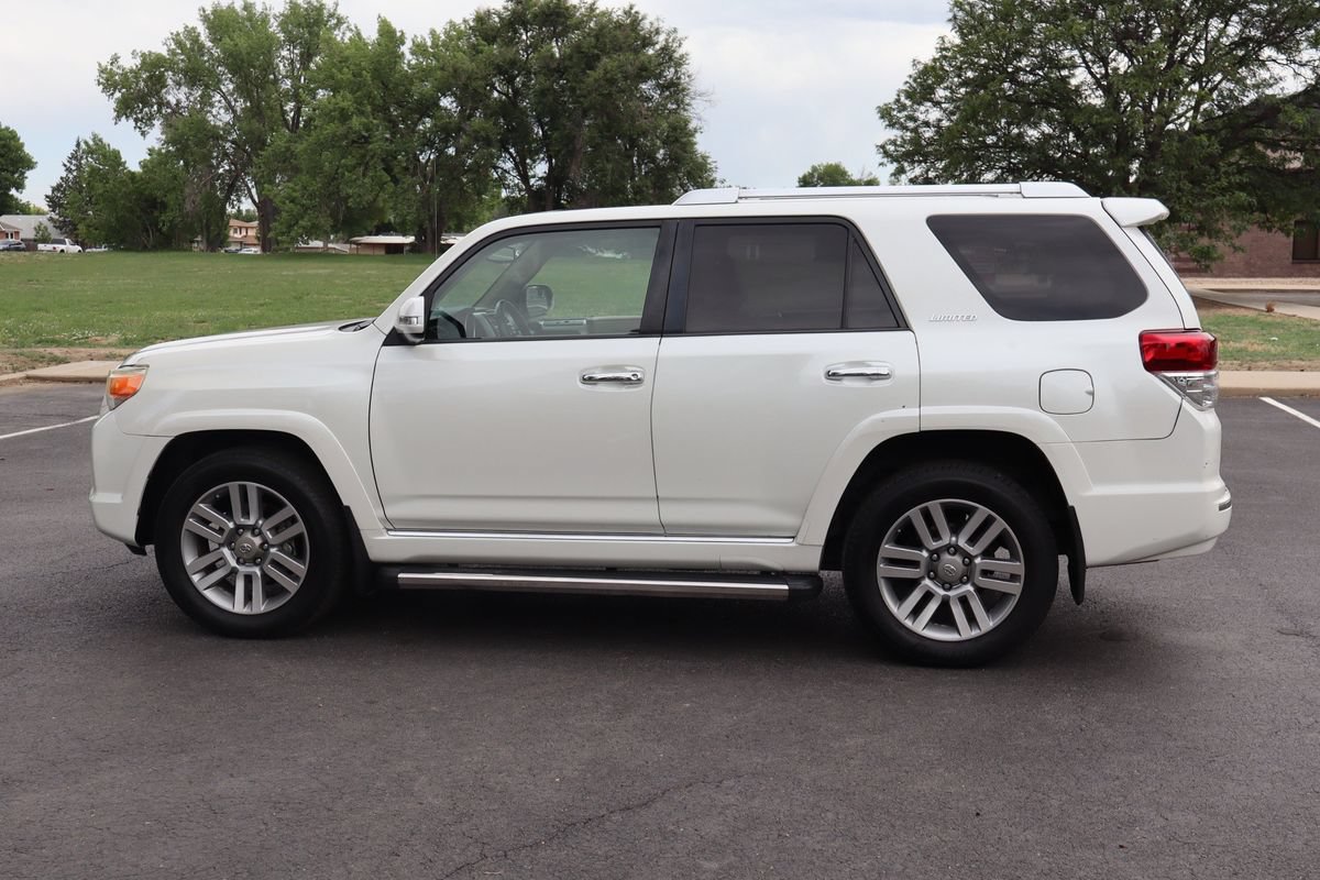 Used 2011 Toyota 4Runner Limited AWD/4WD image 9