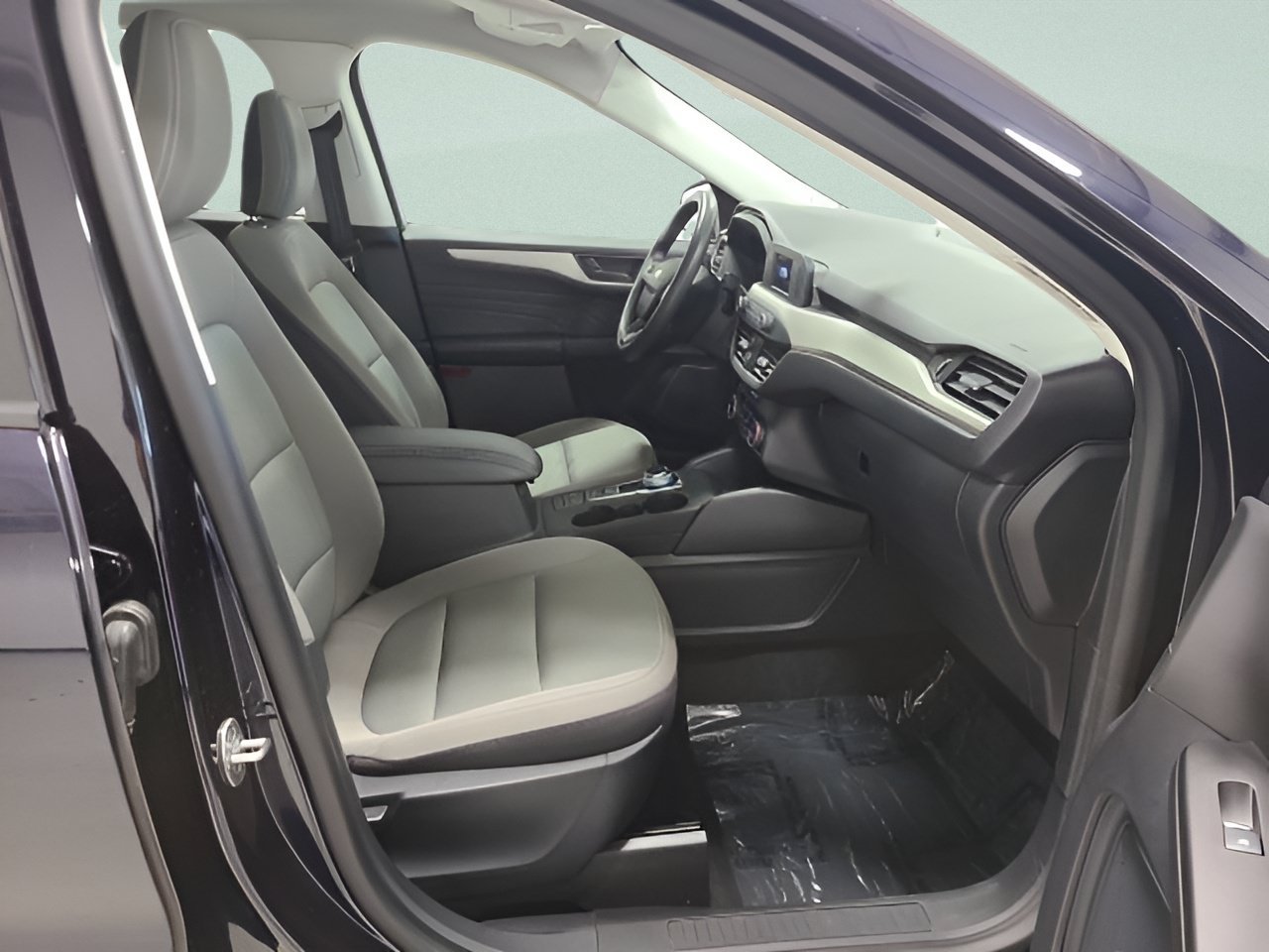 Used 2021 Ford Escape S FWD image 9