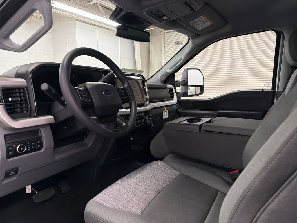 New 2026 Ford F450 XLT w/ XLT Premium Package image 6
