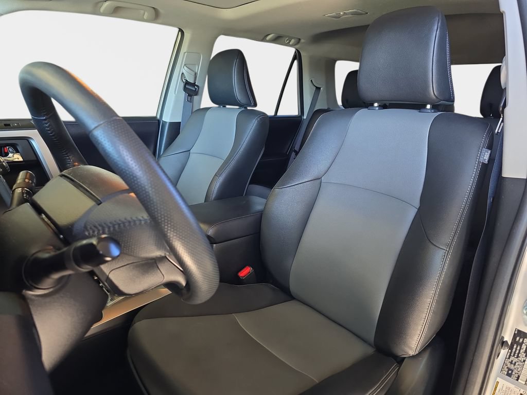 Used 2019 Toyota 4Runner SR5 Premium AWD/4WD image 16