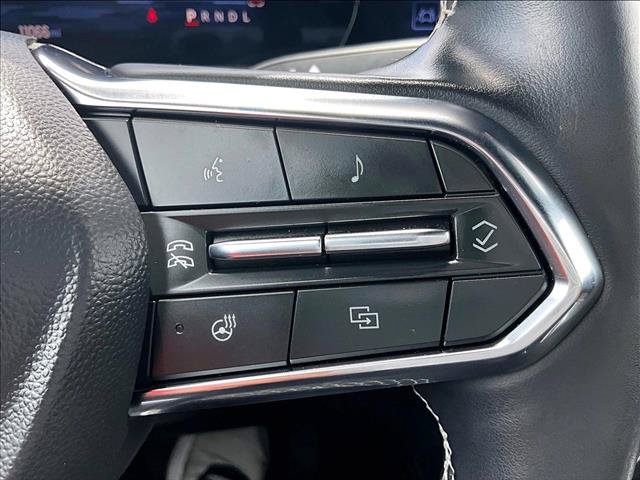 Used 2025 Chevrolet Traverse LT FWD image 21