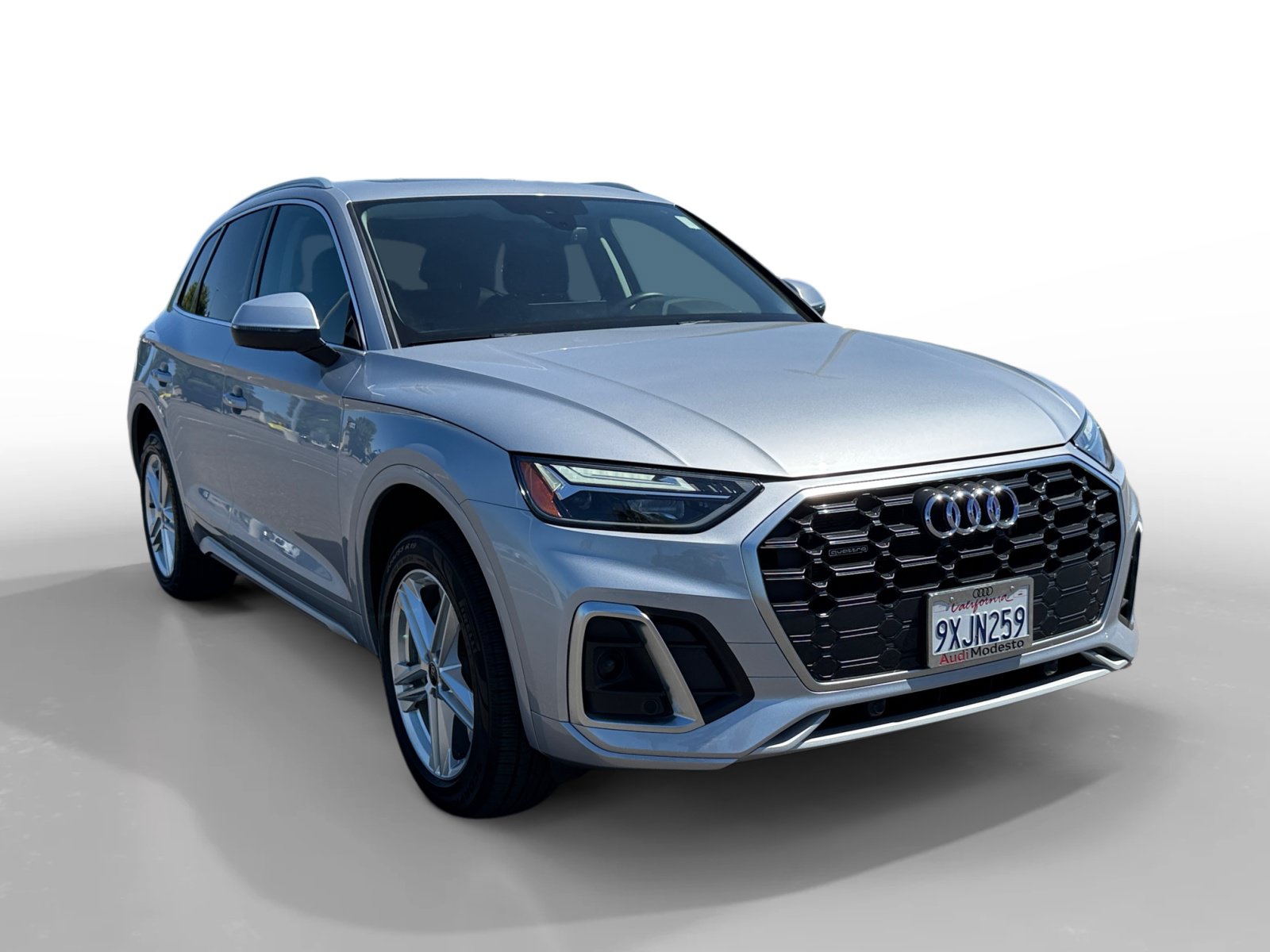 Used 2023 Audi Q5 e Premium w/ Convenience Package AWD/4WD image 7