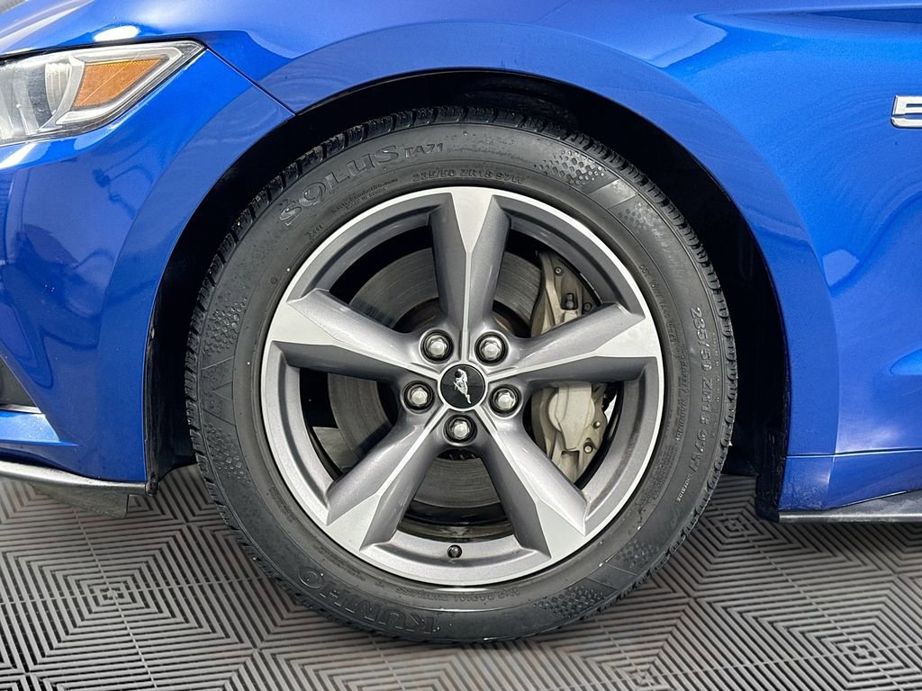 Used 2017 Ford Mustang GT image 29