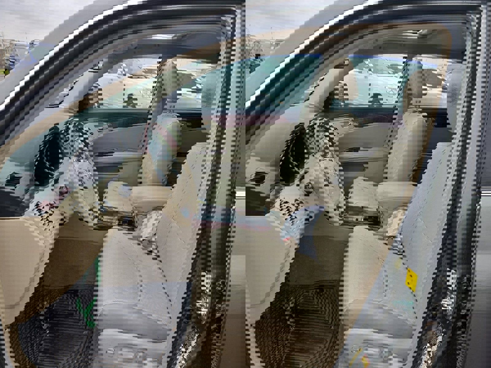 Used 2011 Toyota Avalon Limited FWD image 9