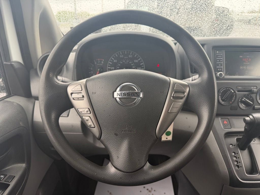Used 2020 Nissan NV200 S FWD image 19