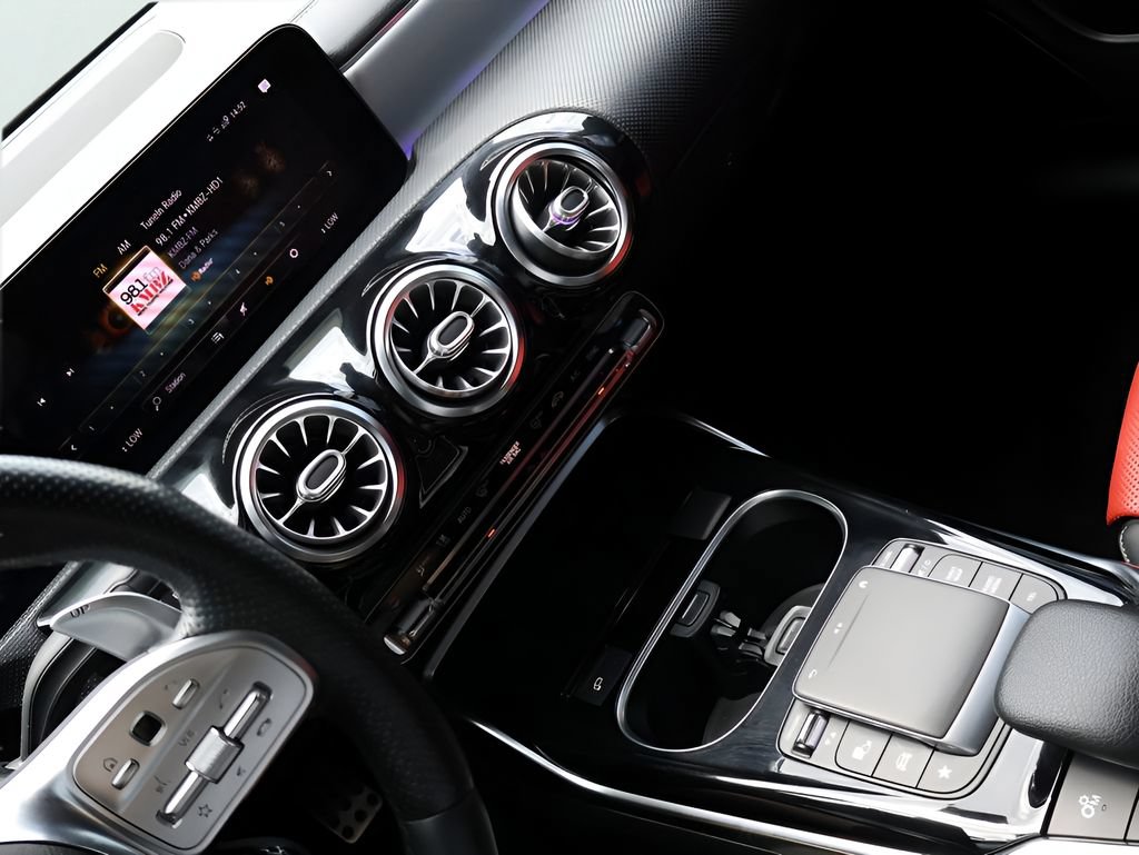 Certified 2021 Mercedes-Benz CLA 45 AMG 4MATIC image 17