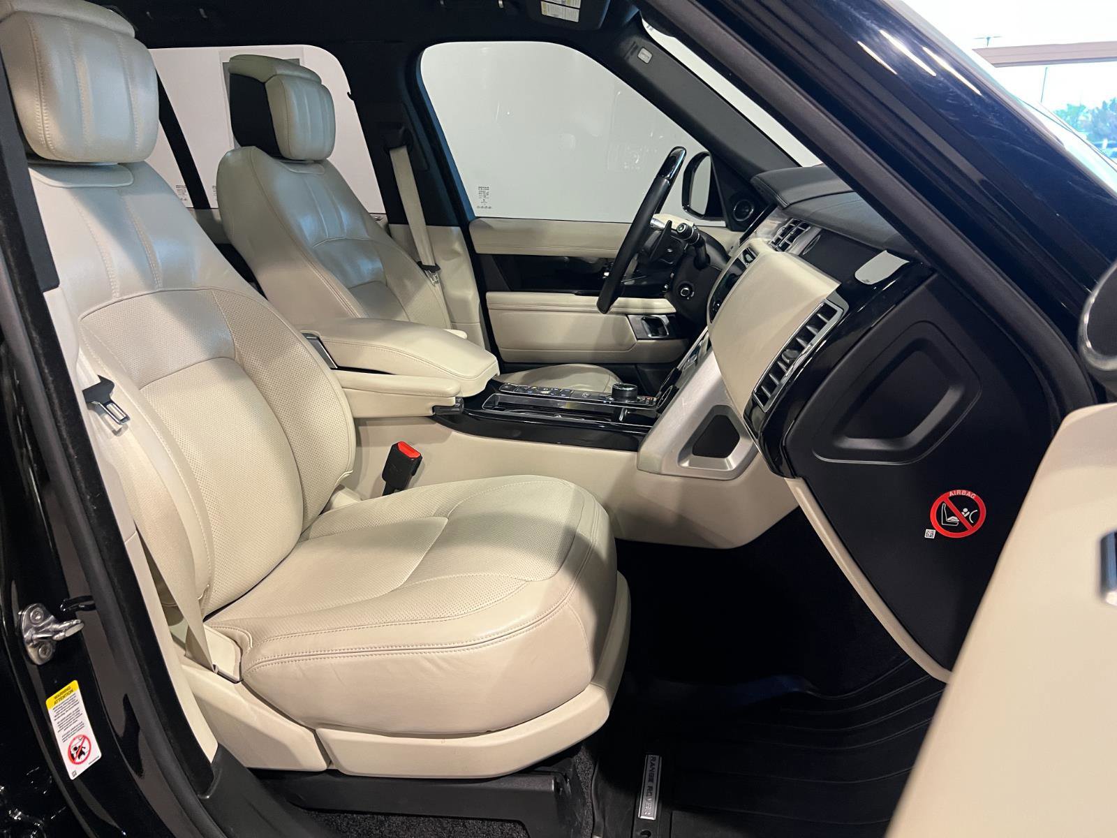 Used 2017 Land Rover Range Rover Evoque HSE AWD/4WD image 44