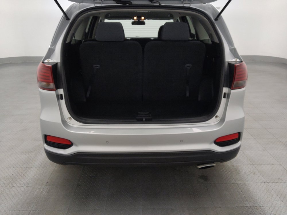 Used 2019 Kia Sorento S image 29