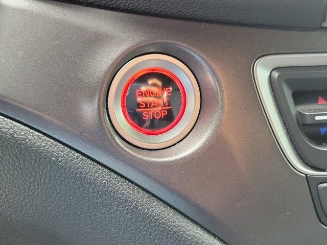 Used 2025 Honda Passport EX-L image 32