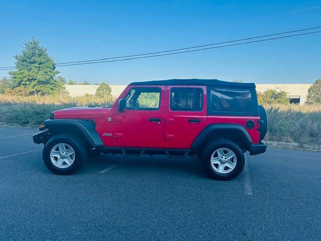 Used 2018 Jeep Wrangler Unlimited Sport image 10