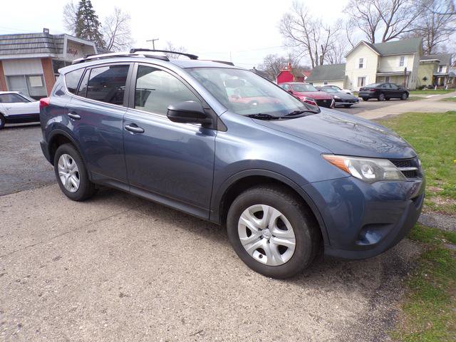 Used 2014 Toyota RAV4 LE image 3