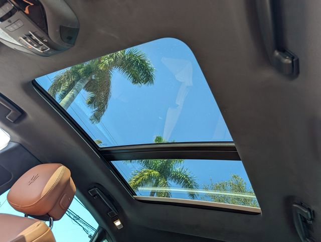 Used 2023 Maserati Levante GT image 23