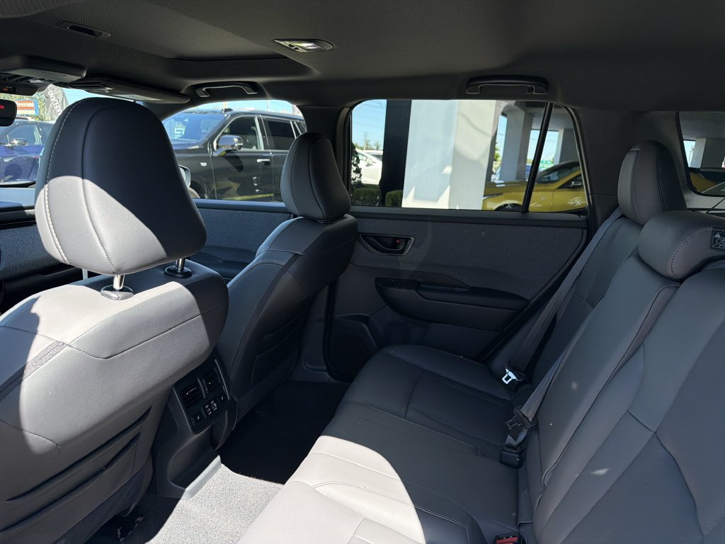 Certified 2026 Subaru Outback Limited AWD/4WD image 18
