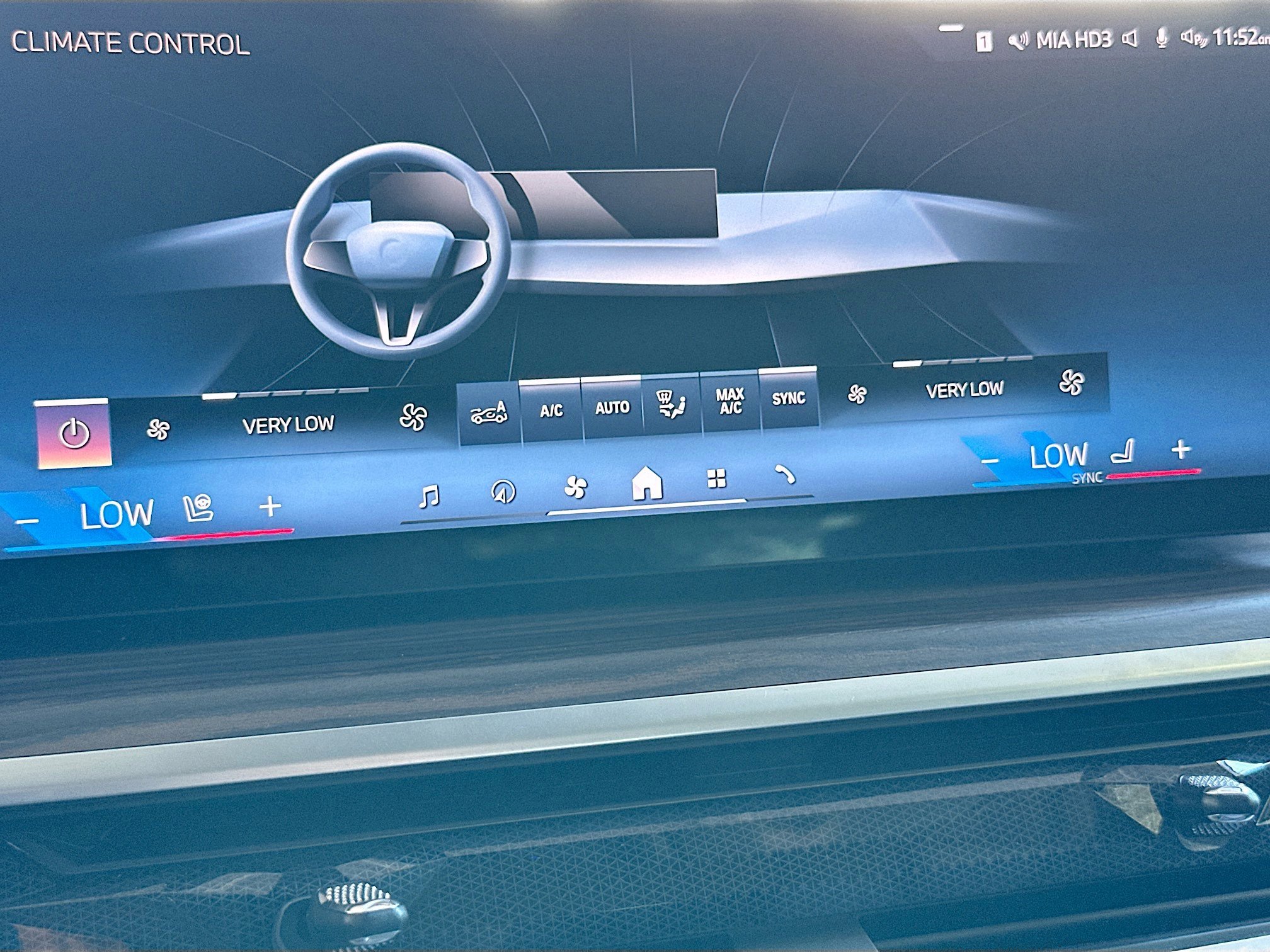 Certified 2024 BMW X7 xDrive40i w/ Parking Assistance Package image 16