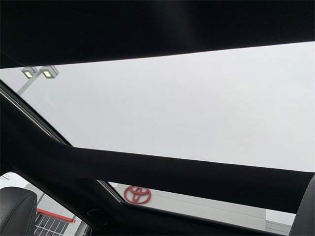 Used 2023 Toyota bZ4X Limited image 30