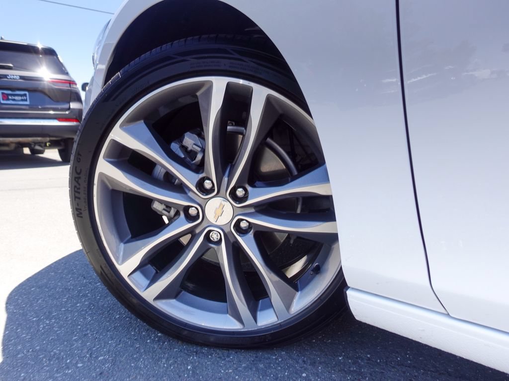 Used 2024 Chevrolet Malibu LT FWD image 10