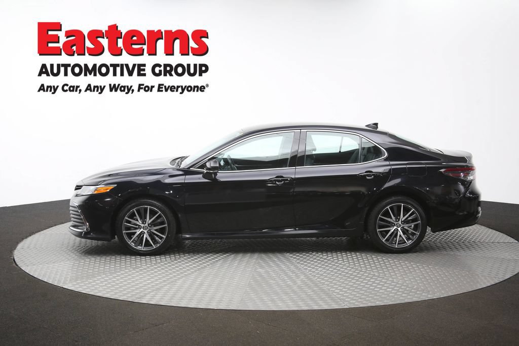 Used 2022 Toyota Camry XLE FWD image 59