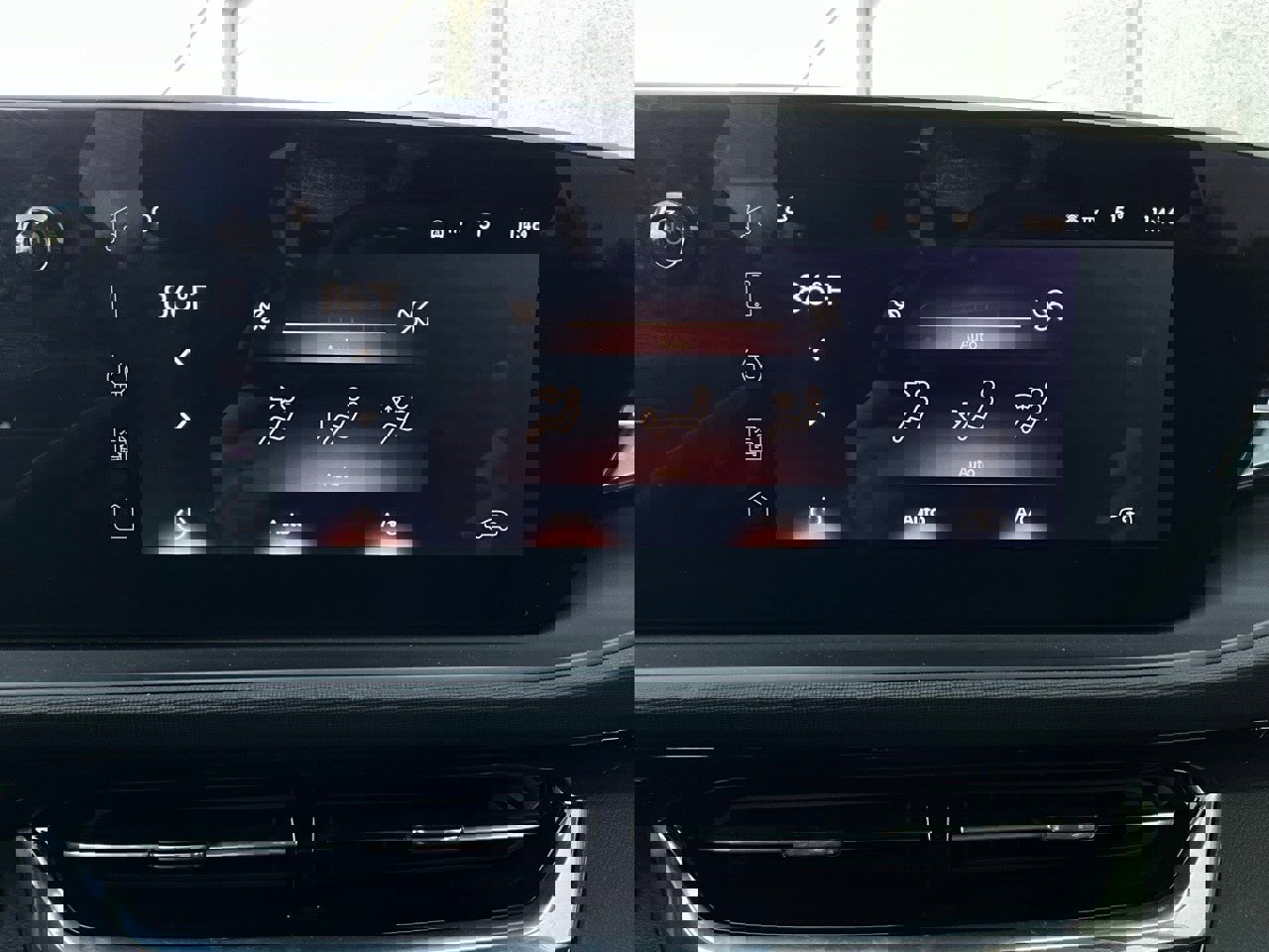 Used 2025 Buick Envista Sport Touring image 28