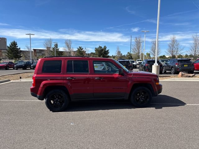 Used 2015 Jeep Patriot Sport image 2