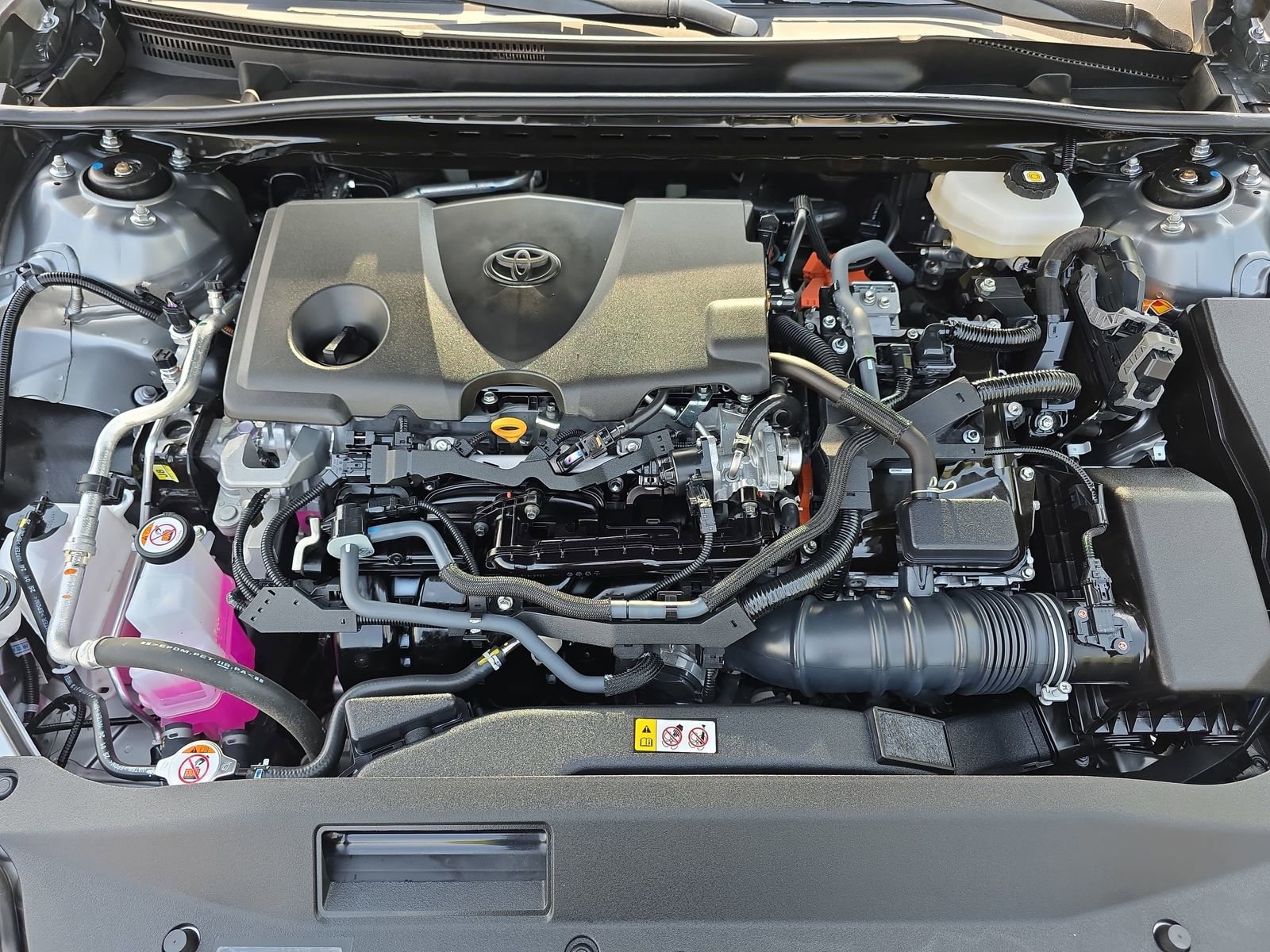 Used 2025 Toyota Camry XSE image 29