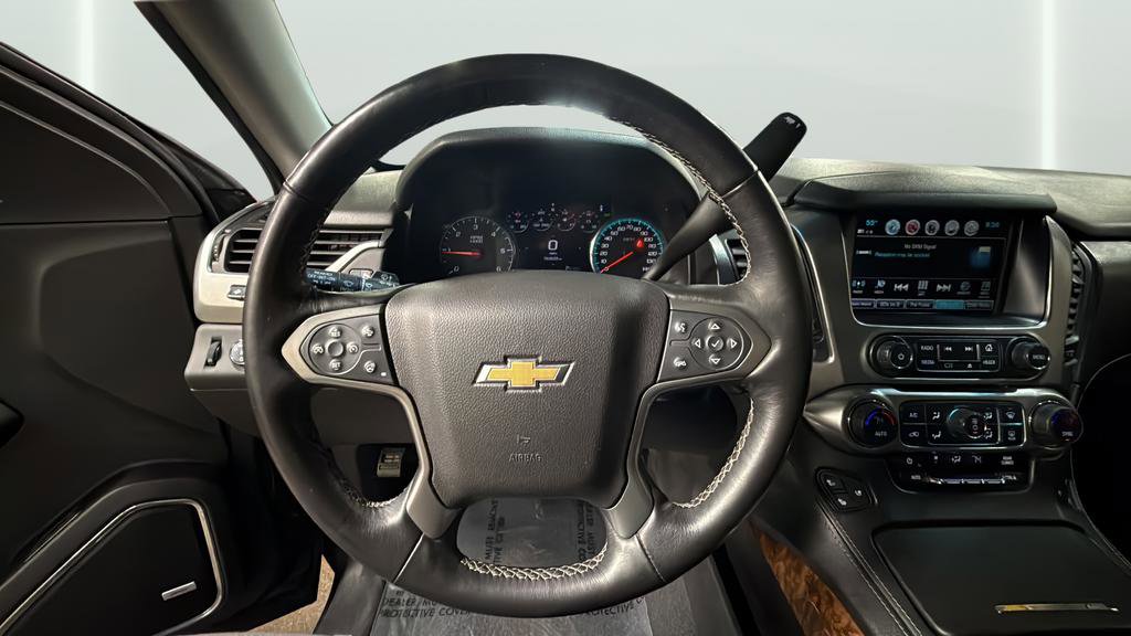Used 2019 Chevrolet Suburban Premier AWD/4WD image 22