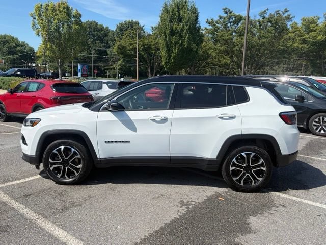 Used 2023 Jeep Compass Limited AWD/4WD image 4