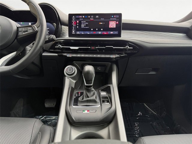 Used 2024 Alfa Romeo Tonale Ti image 11