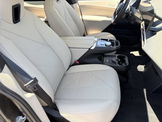 Certified 2024 BMW iX xDrive50 w/ Sport Package AWD/4WD image 12