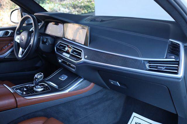 Used 2021 BMW ALPINA XB7 AWD/4WD image 29