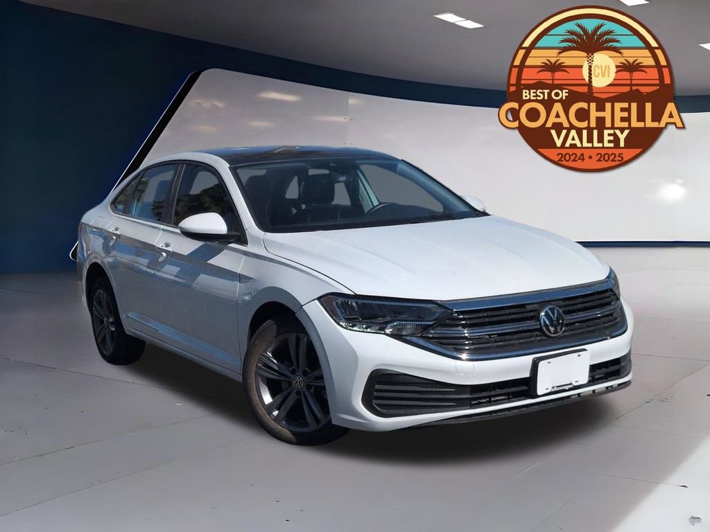 Used 2023 Volkswagen Jetta SE w/ Panoramic Sunroof Package
