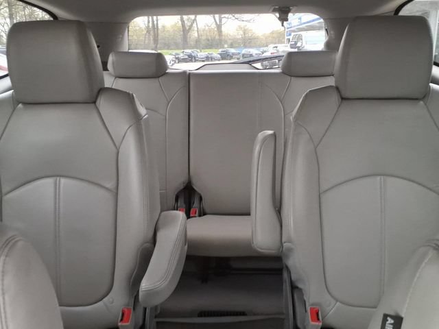 Used 2014 Chevrolet Traverse LT AWD/4WD image 6