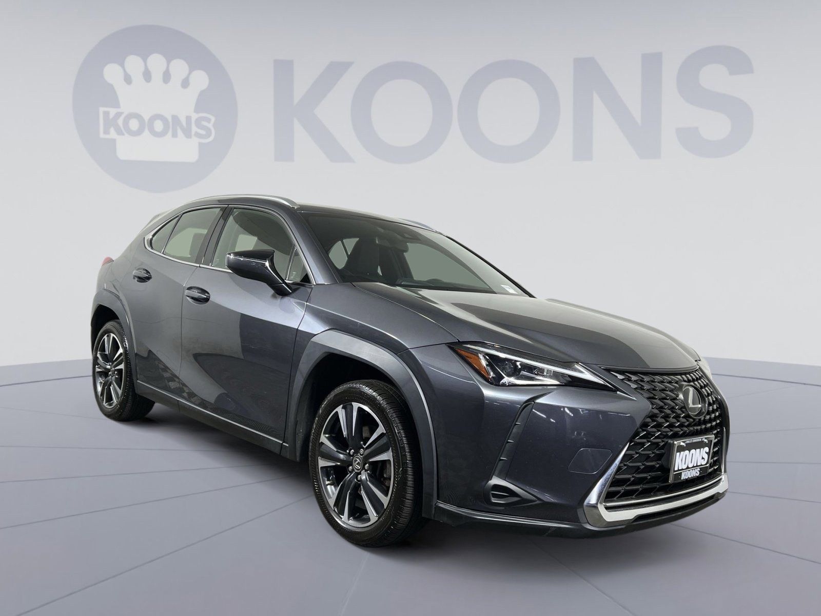 Used 2022 Lexus UX 200 w/ Accessory Package (Z2) image 10