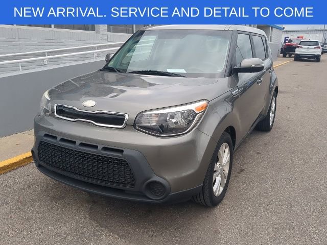 Used 2014 Kia Soul + FWD image 13