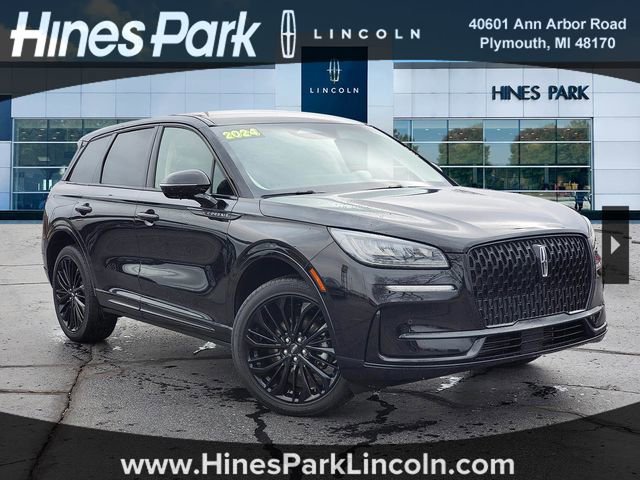 Used 2024 Lincoln Corsair AWD w/ Equipment Group 101A