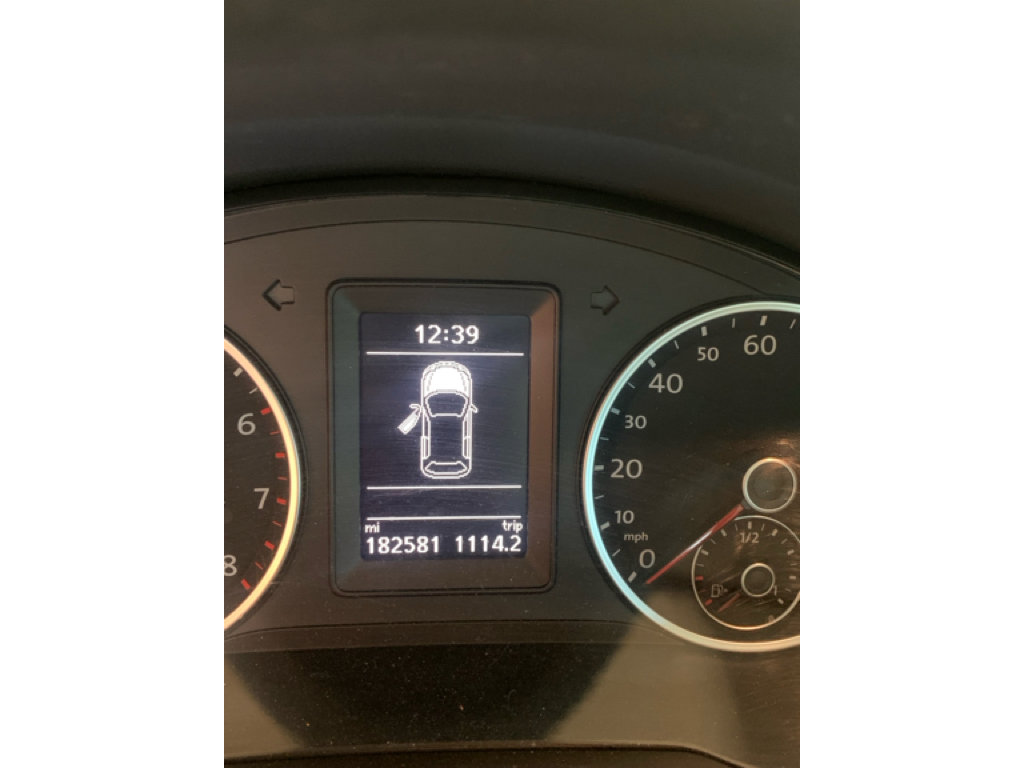 Used 2013 Volkswagen Tiguan SE AWD/4WD image 4