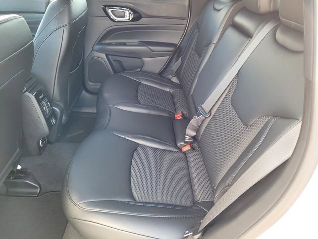 New 2026 Jeep Compass Latitude image 23