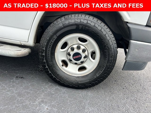 Used 2020 GMC Savana 2500 w/ Driver Convenience Package image 8