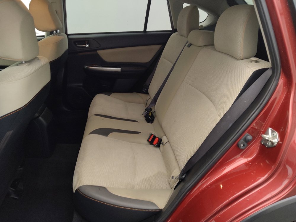 Used 2017 Subaru Crosstrek 2.0i Premium image 18