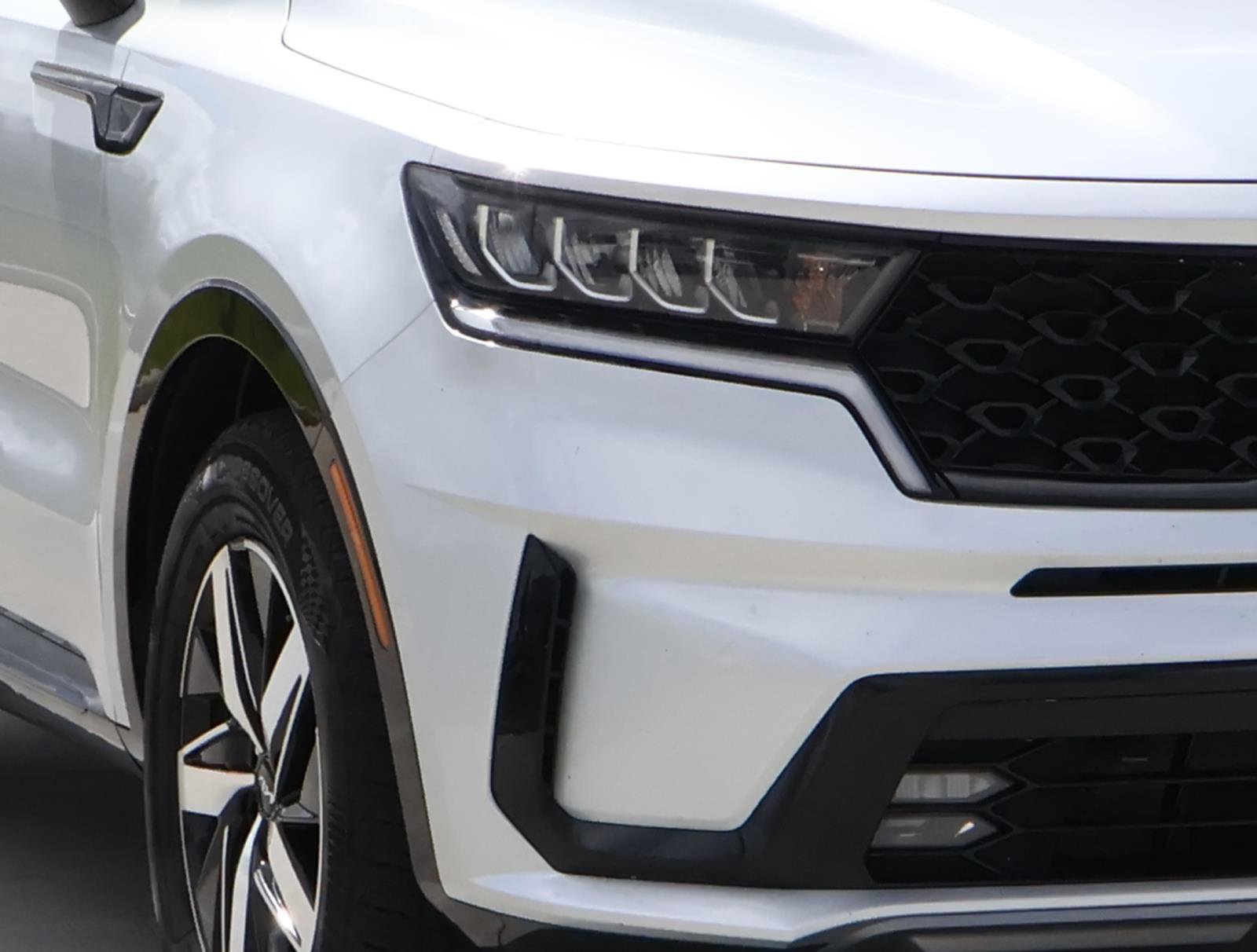 Used 2022 Kia Sorento EX FWD image 7