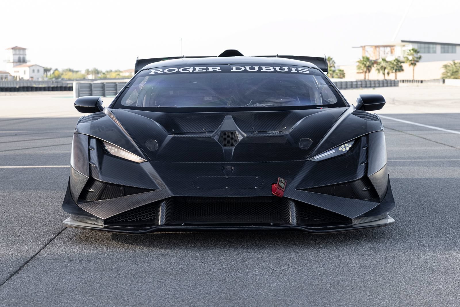 Used 2022 Lamborghini Huracan EVO RWD image 2