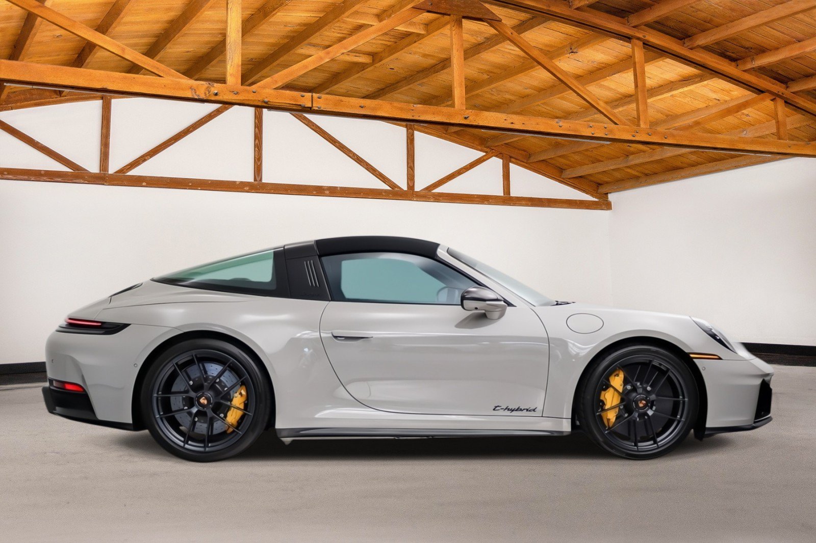 Used 2026 Porsche 911 Targa 4 GTS AWD/4WD image 6