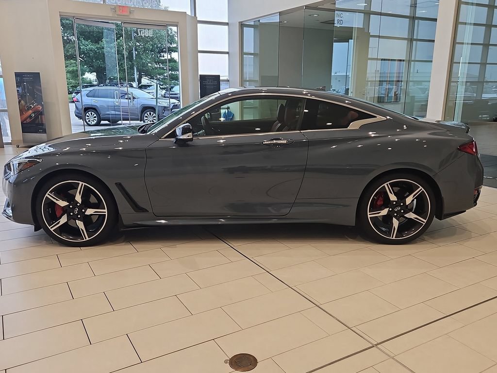 Used 2022 INFINITI Q60 Red Sport 400 w/ Cargo Package AWD/4WD image 2