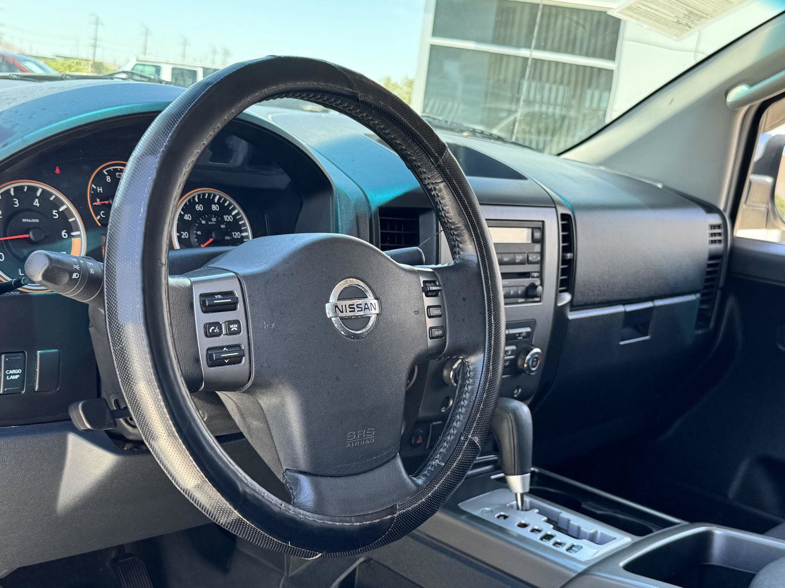 Used 2011 Nissan Titan SV RWD image 23